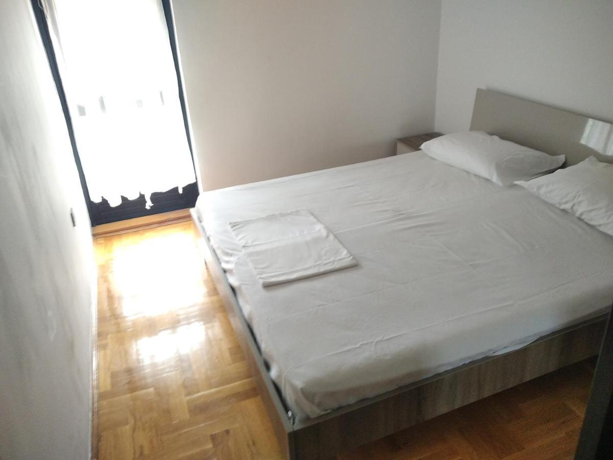 Appartamento Apartman Senka 2 Podgorica Esterno foto